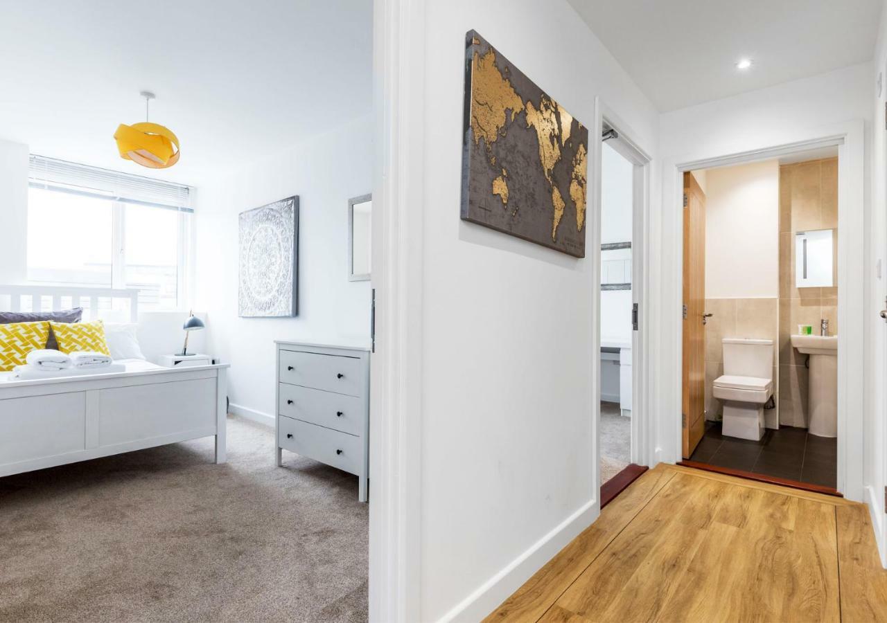 City Centre Apartment พอร์ตสมัธ ภายนอก รูปภาพ