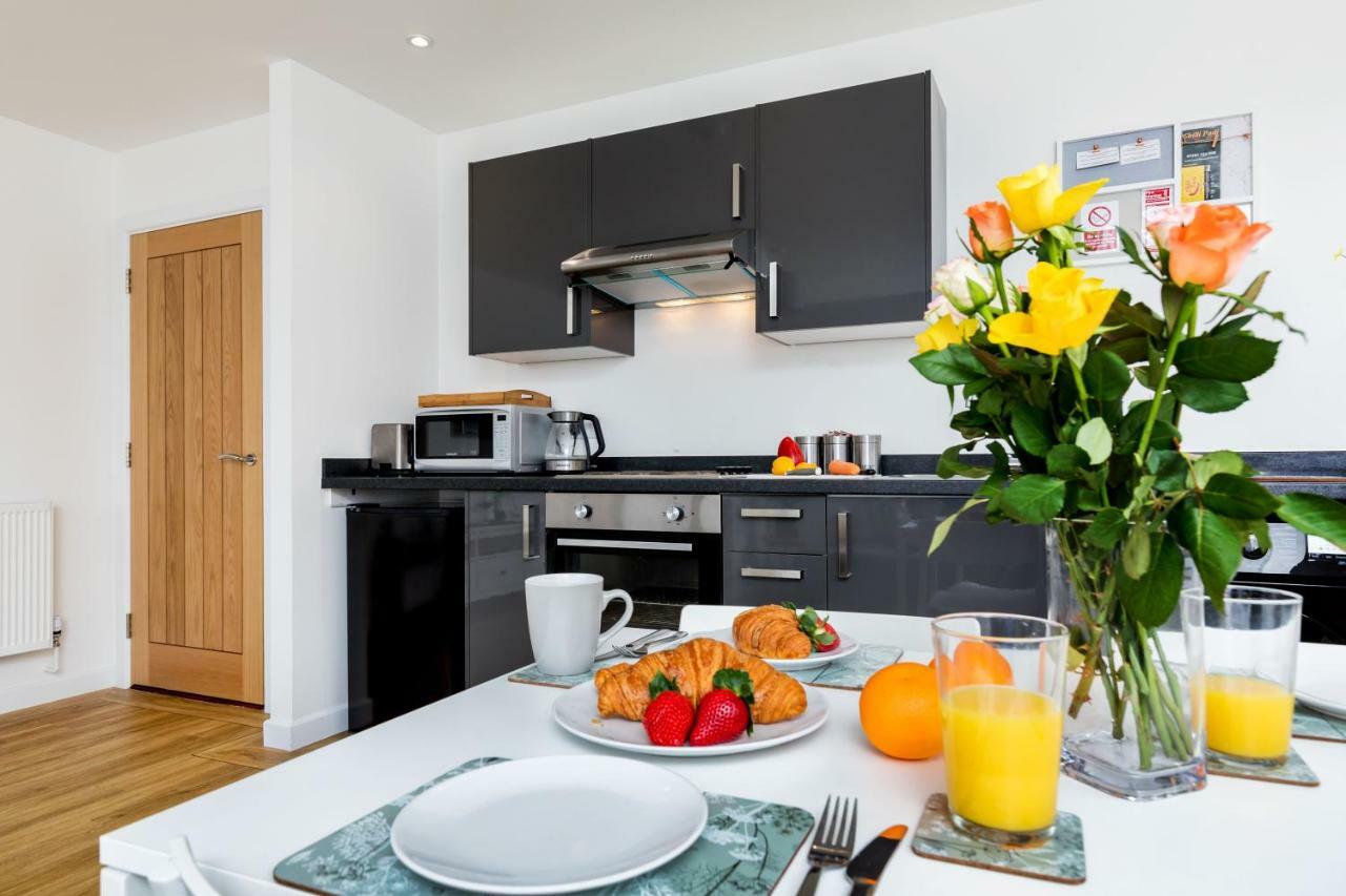 City Centre Apartment พอร์ตสมัธ ภายนอก รูปภาพ